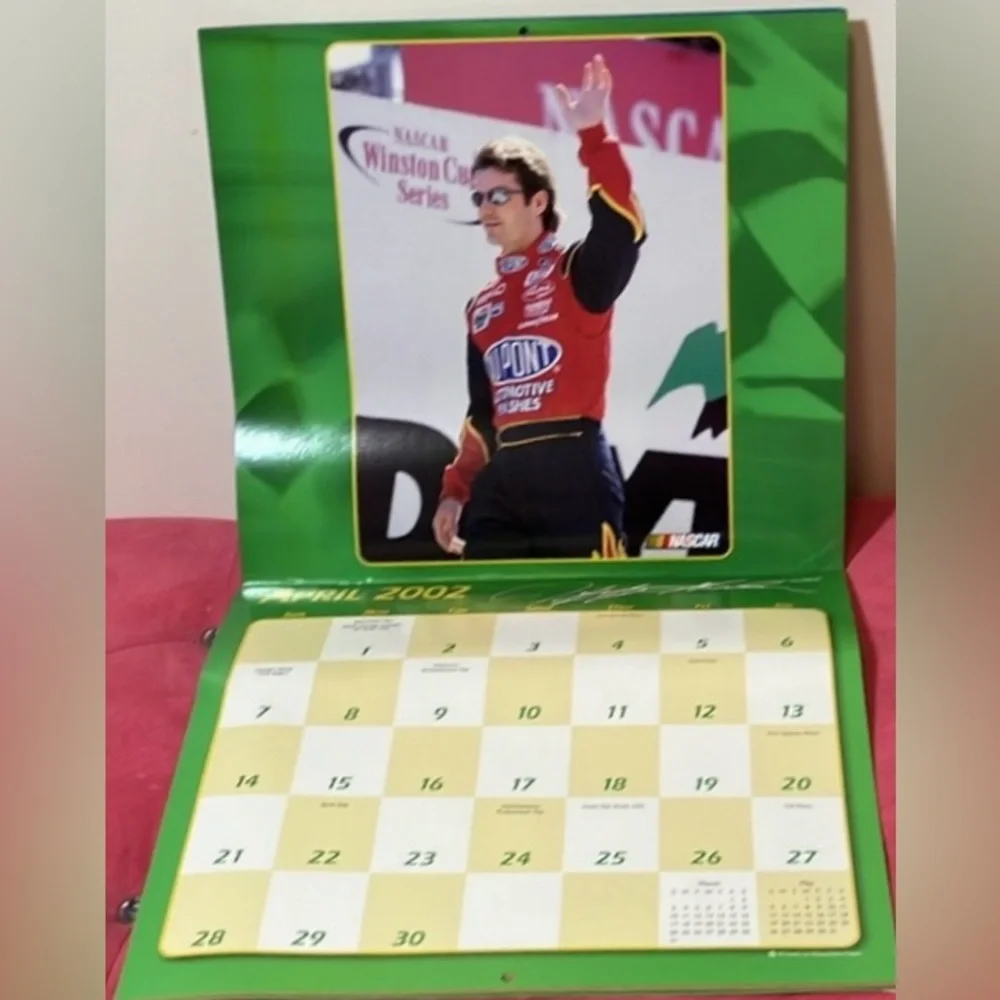 Jeff Gordon NASCAR #24 Vintage collector’s 3 pc. bundle including 2002 Calendar